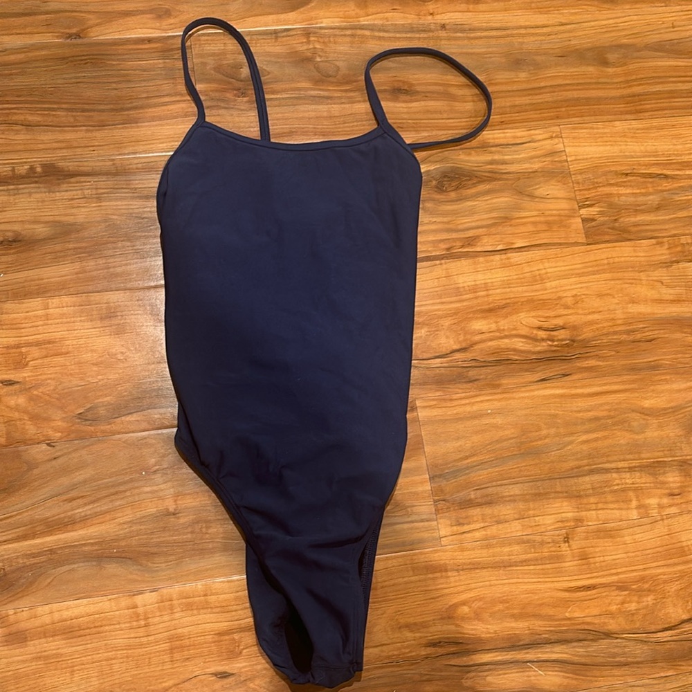 Jolyn suit